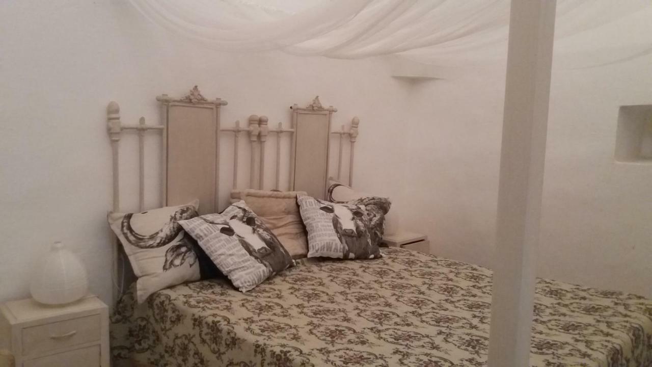 Trullo Cime Bianche Villa Cisternino Bagian luar foto